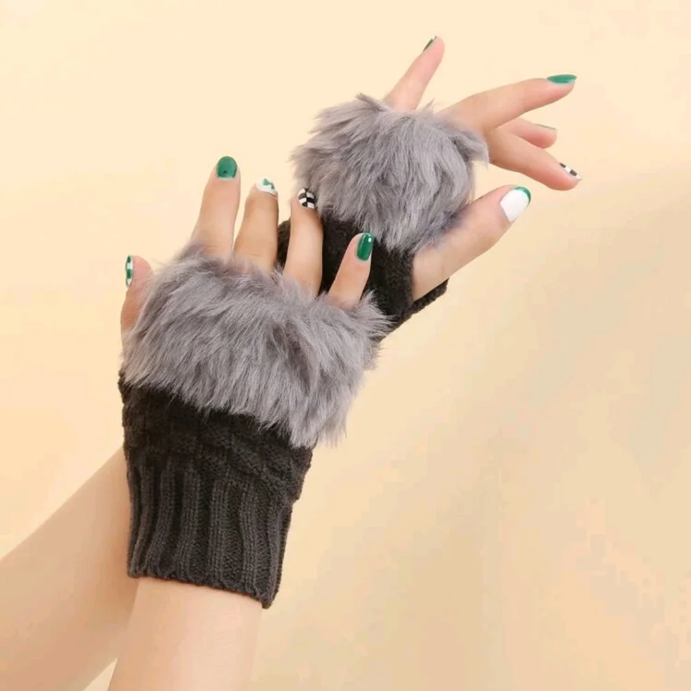 Fingerless Fur Gloves